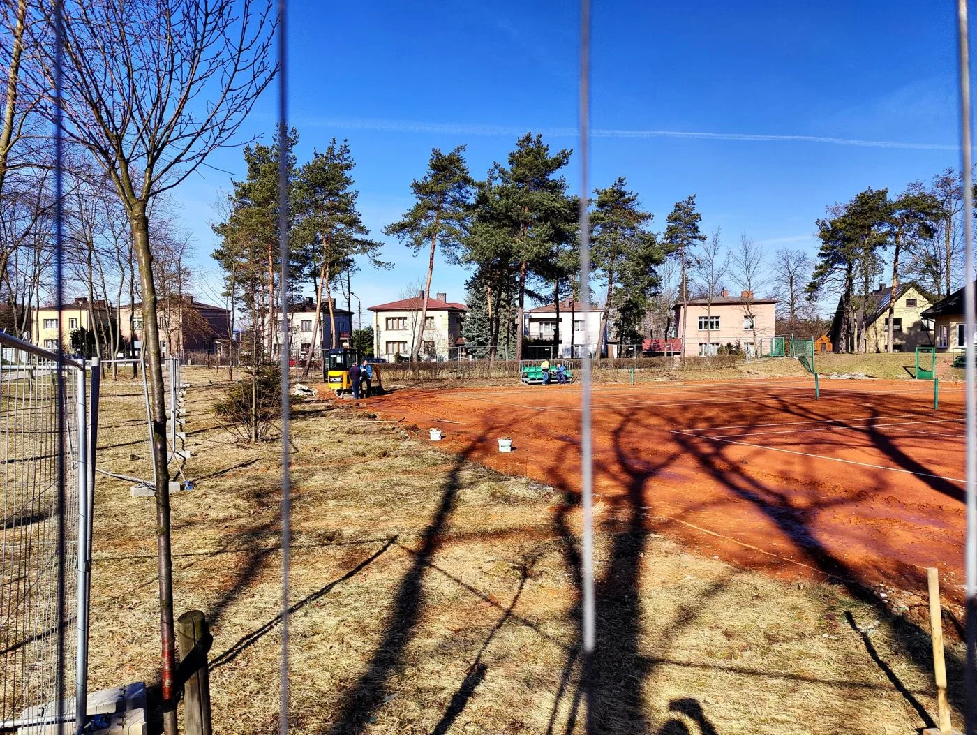 Przebudowa kortów tenisowych w toku