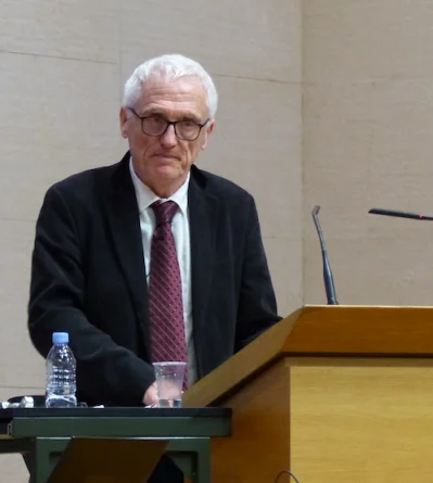Jan Tomasz Gross - Olkuszanie oskarżeni o masowe mordowanie Żydów